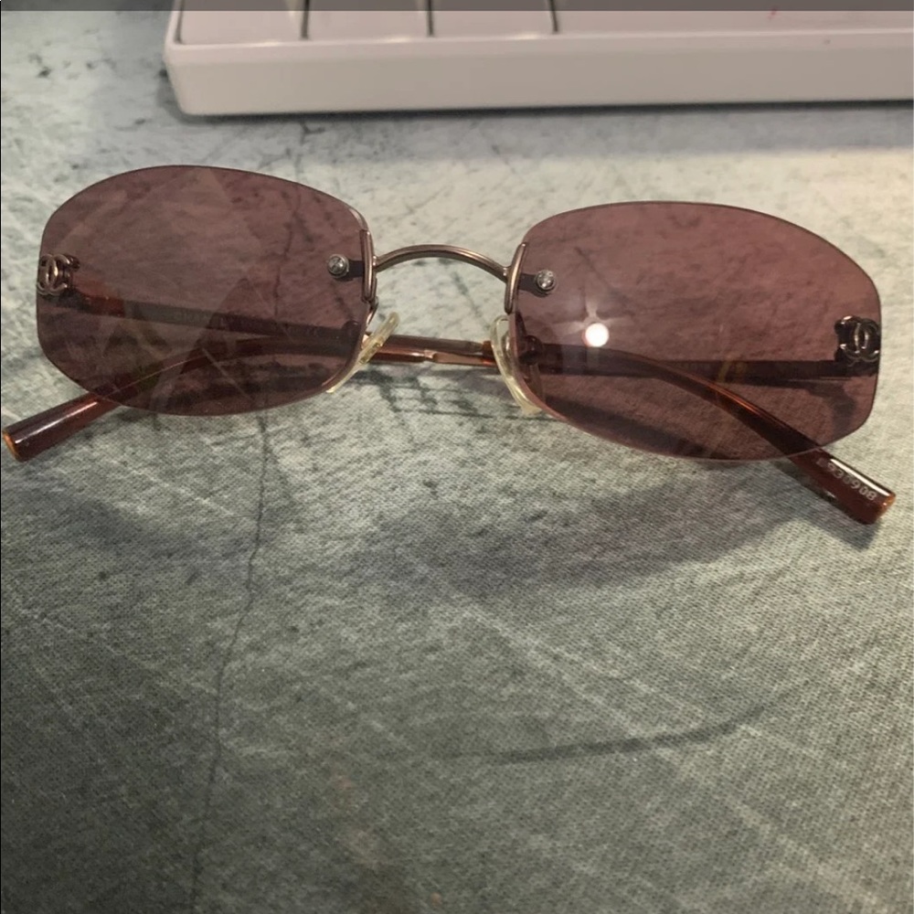 Chanel vintage tinted rimless sunglasses red